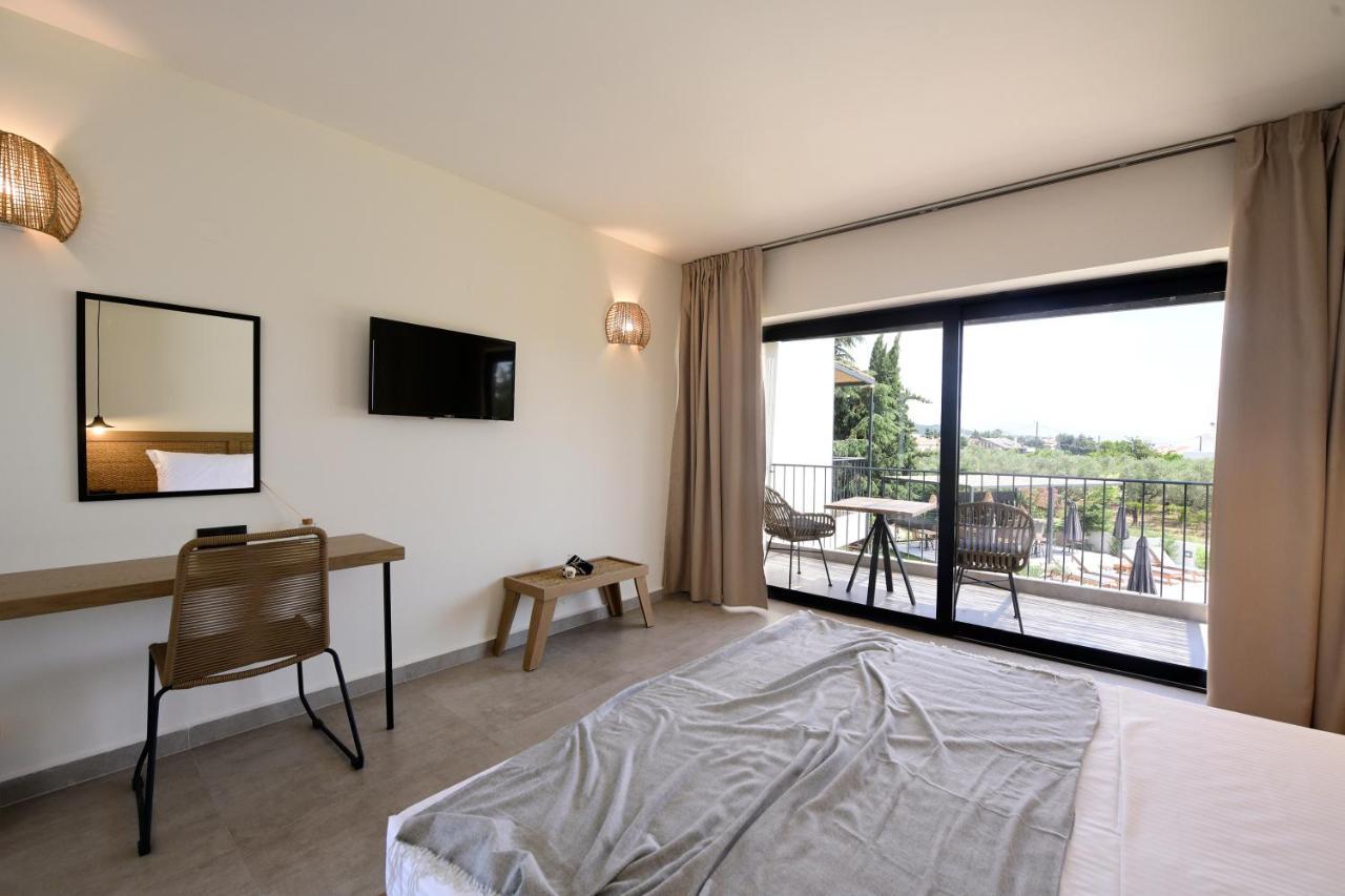 Elies Aesthetic Living Hotel Nea Iraklitsa Exterior foto
