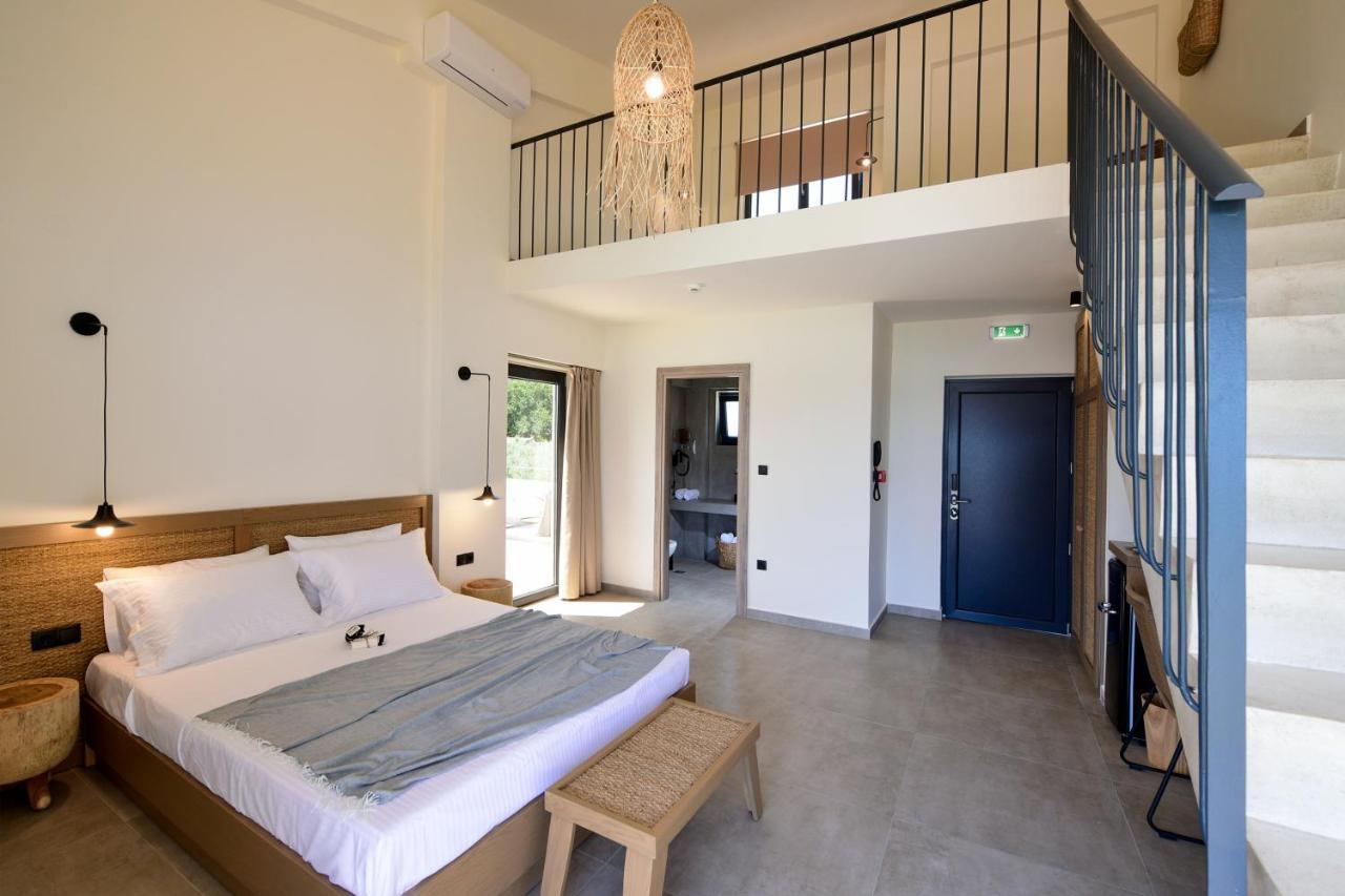 Elies Aesthetic Living Hotel Nea Iraklitsa Exterior foto