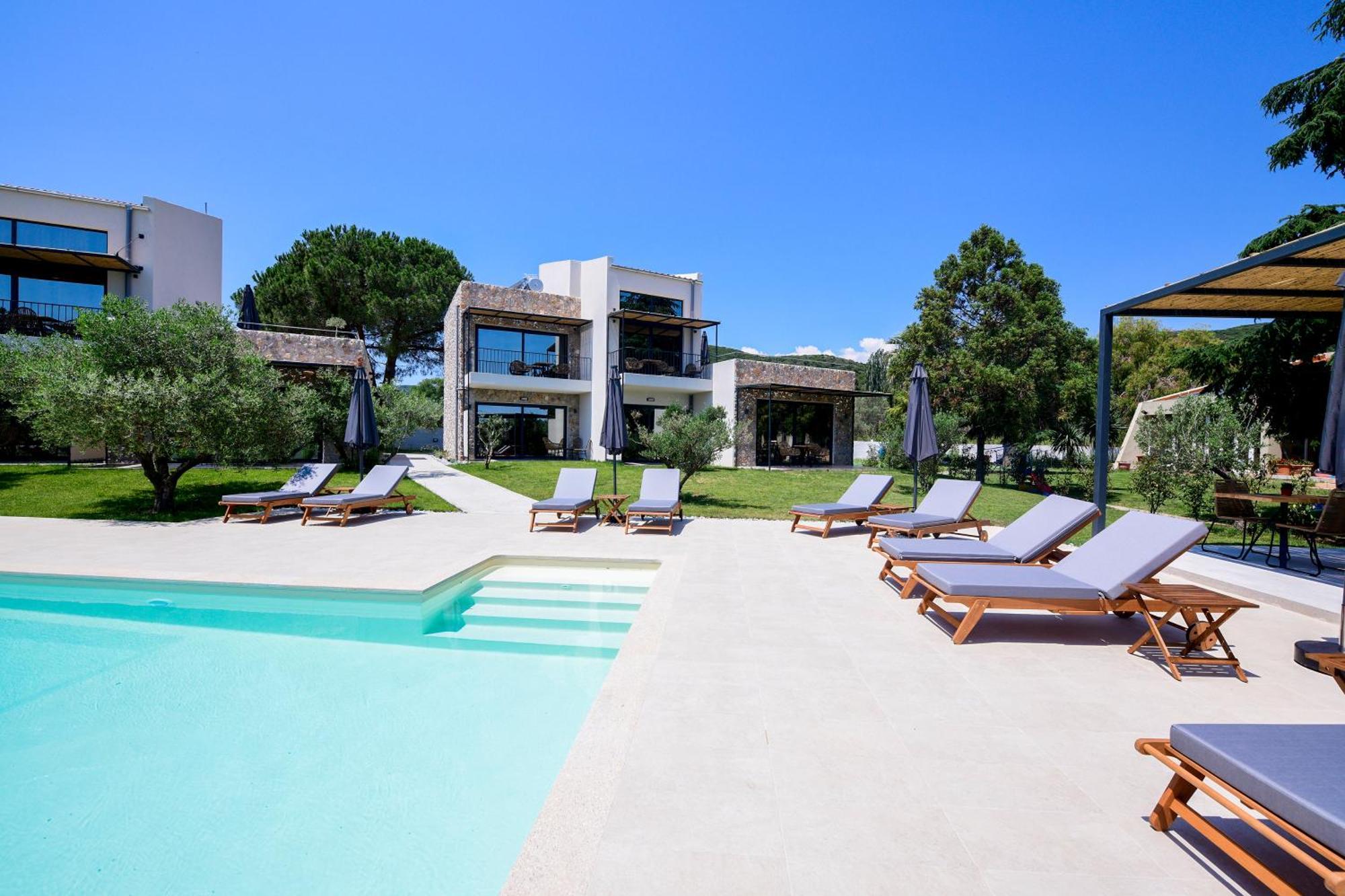 Elies Aesthetic Living Hotel Nea Iraklitsa Exterior foto